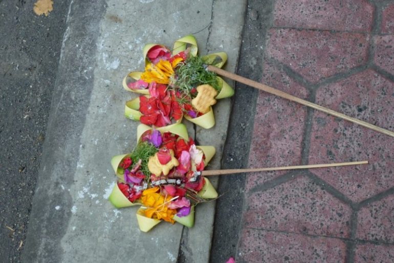 Opfergabe Ubud Bali